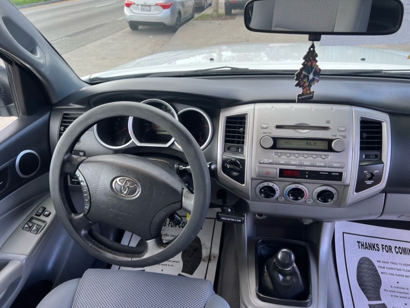 2006 Toyota Tacoma Base