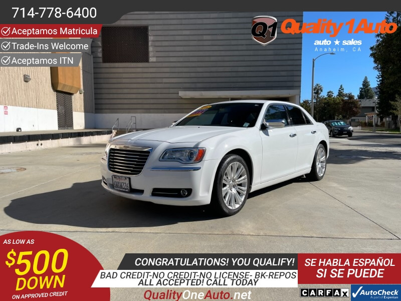 2012 Chrysler 300 Photo