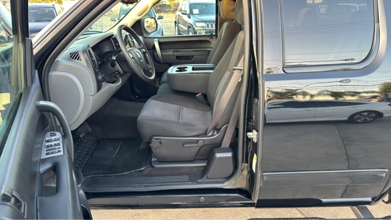 2012 GMC Sierra 1500 SL's photo