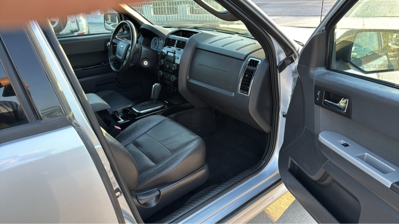 2012 Ford Escape XLT - Photo 7