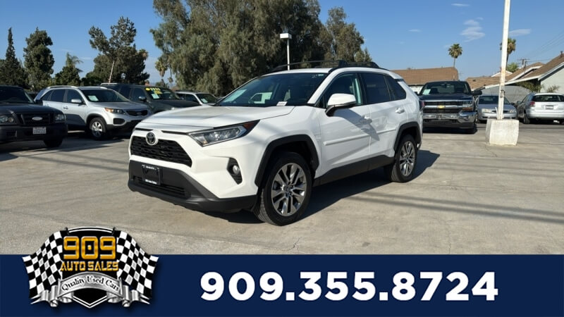 picture of 2019 Toyota RAV4