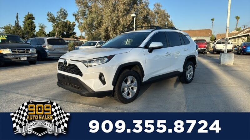 picture of 2020 Toyota RAV4