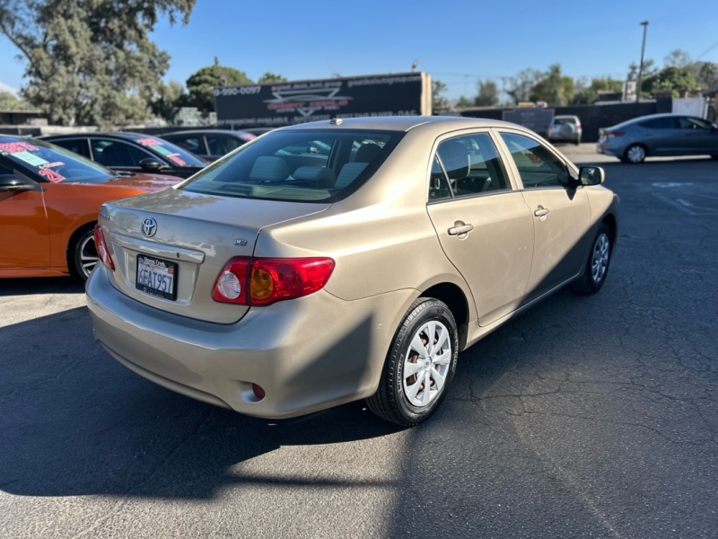 2009 Toyota Corolla LE