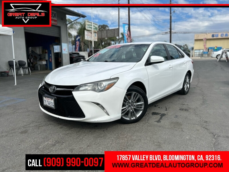 2015 Toyota Camry Photo