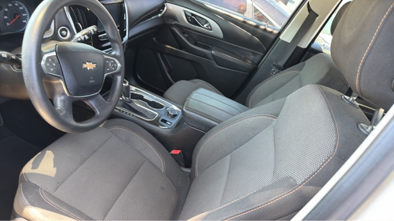 2019 Chevrolet Traverse LS - Photo 3