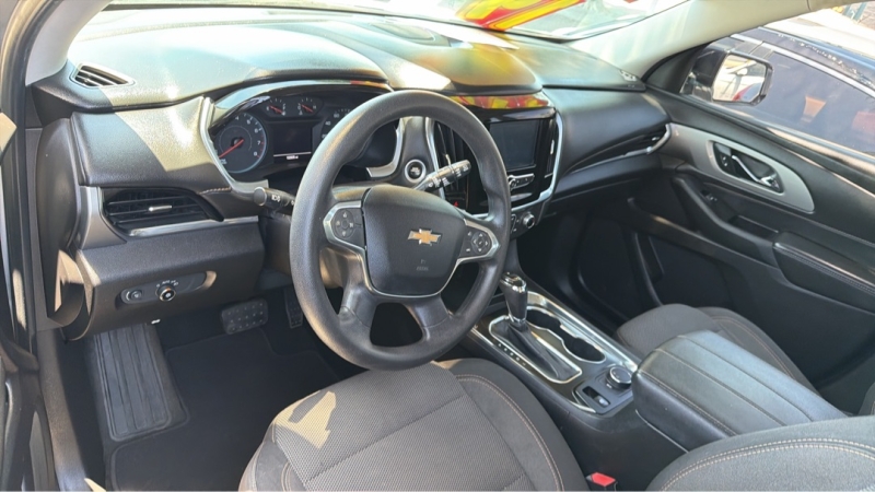 2019 Chevrolet Traverse LS - Photo 2