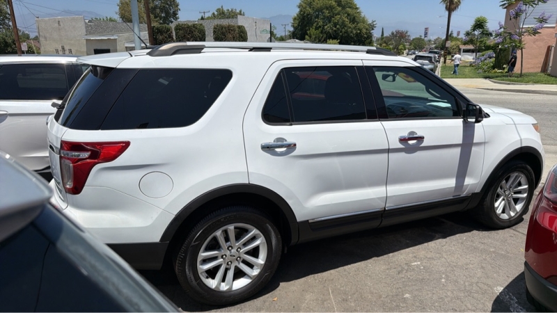 2014 Ford Explorer XLT's photo