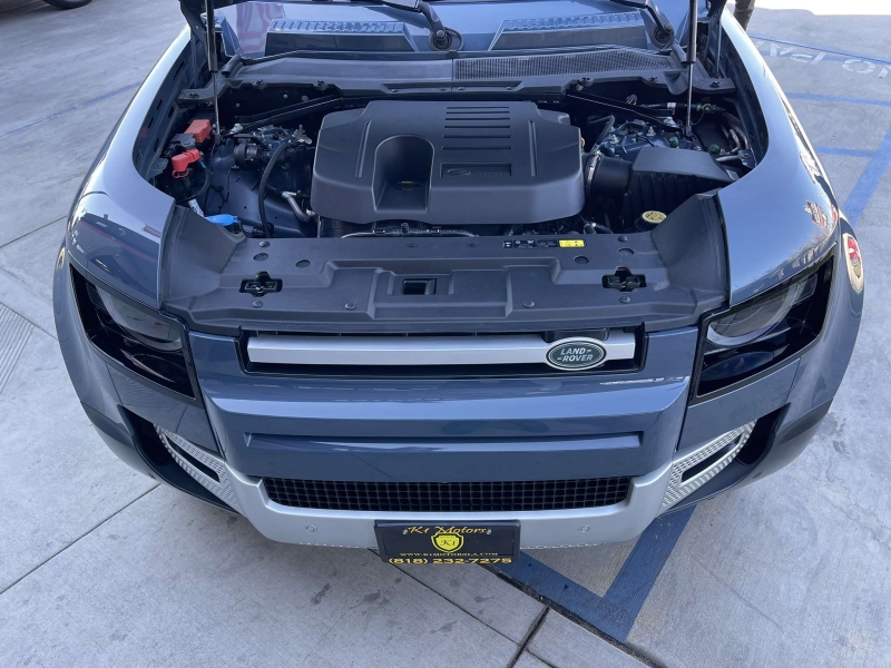 large picture of 2023 Land Rover Defender