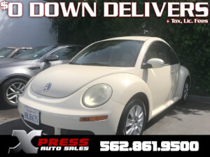 2008 Volkswagen New Beetle Photo