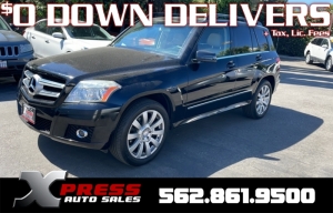 2011 Mercedes-Benz GLK Photo
