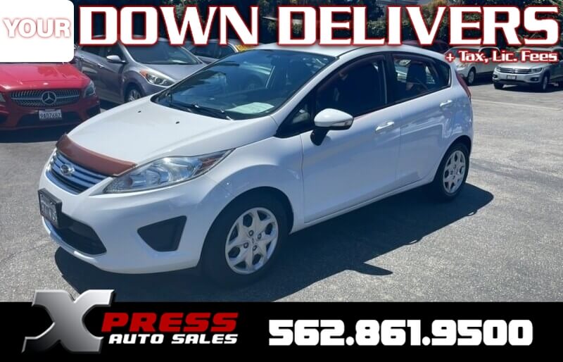 2013 Ford Fiesta Photo
