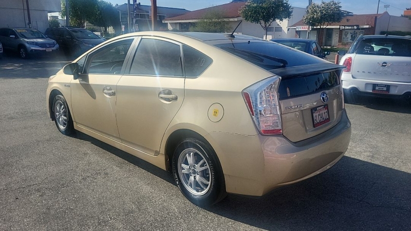 2010 Toyota Prius II's photo