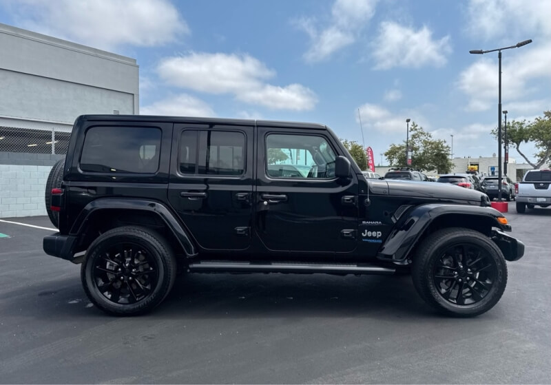 picture of 2021 Jeep Wrangler Unlimited