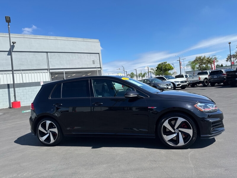 picture of 2019 Volkswagen Golf GTI