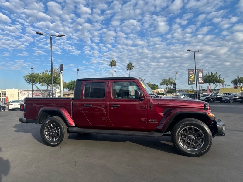 picture of 2021 Jeep Gladiator