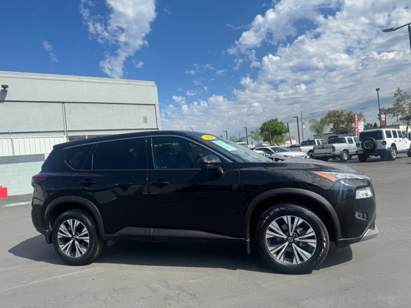 picture of 2021 Nissan Rogue