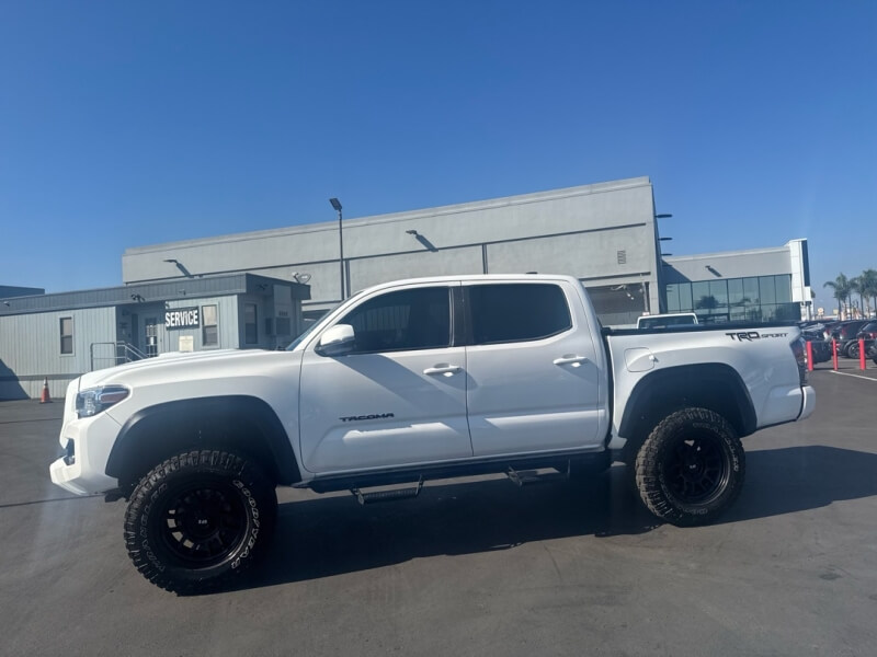 2020 Toyota Tacoma Photo