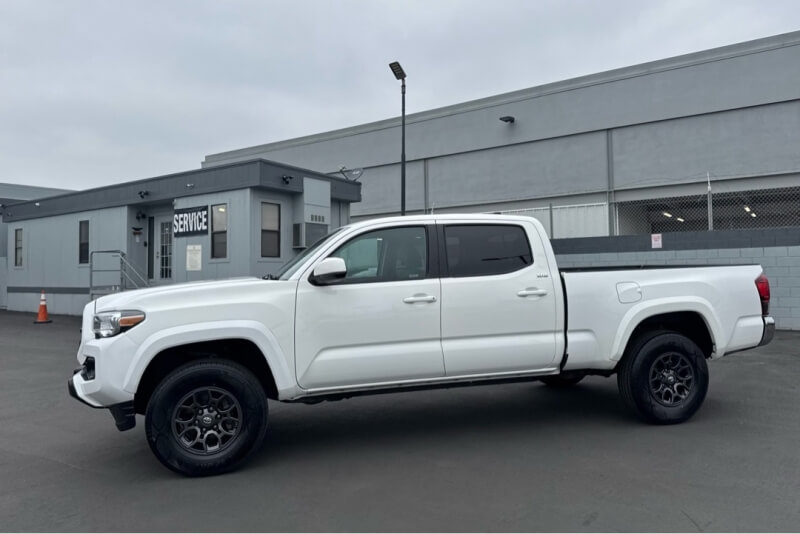 picture of 2018 Toyota Tacoma