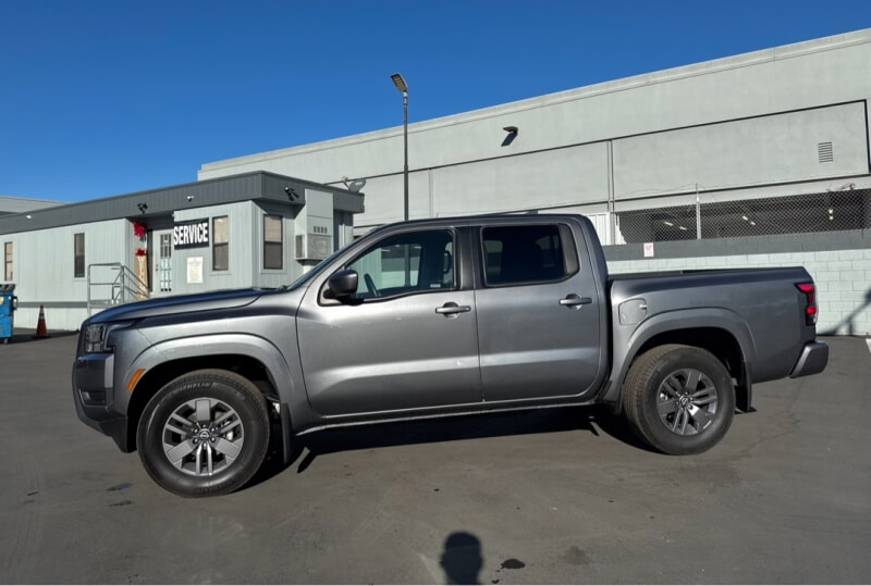 picture of 2025 Nissan Frontier