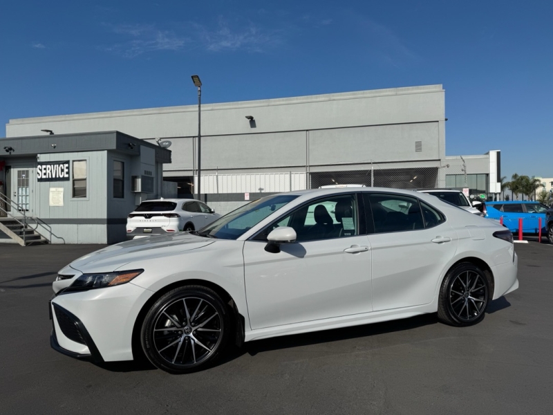 picture of 2024 Toyota Camry