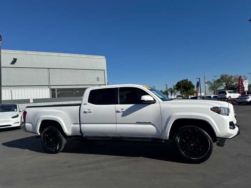 picture of 2021 Toyota Tacoma
