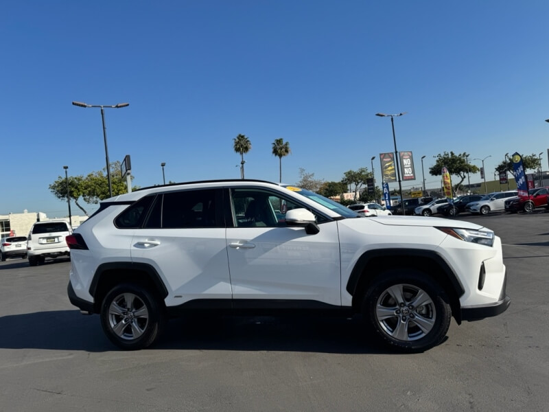 picture of 2022 Toyota RAV4 Hybrid