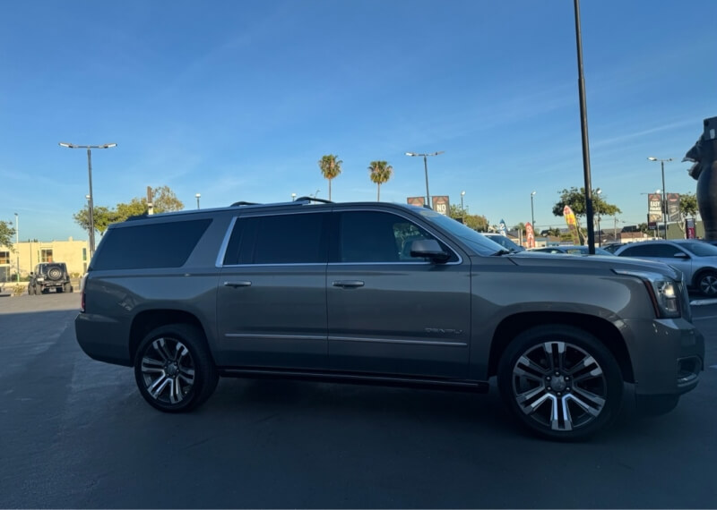 picture of 2019 GMC Yukon XL