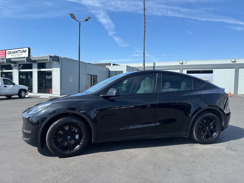 picture of 2021 Tesla Model Y