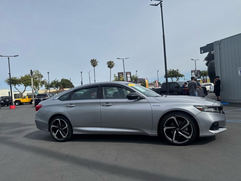 picture of 2022 Honda Accord Hybrid