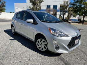 2015 Toyota Prius C Photo