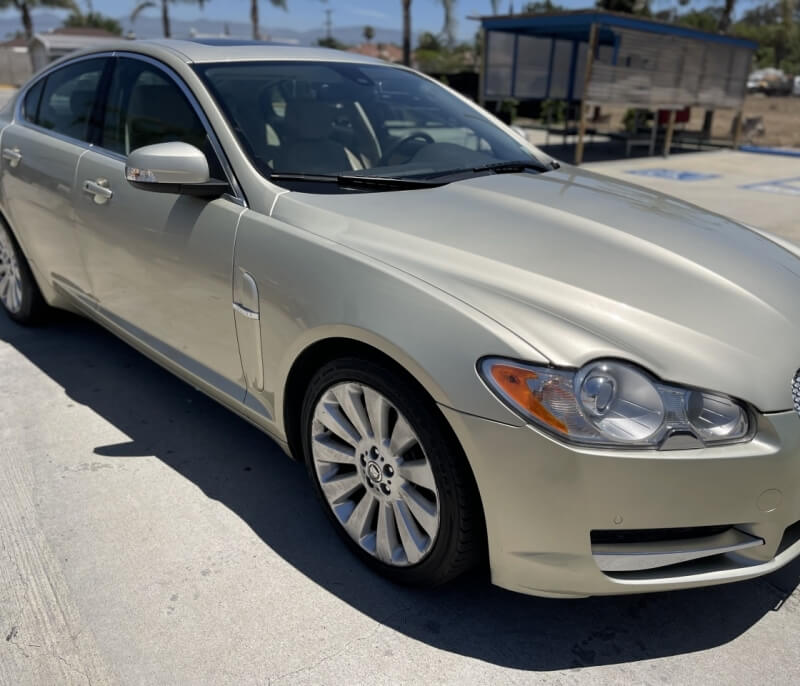 2009 Jaguar XF Photo