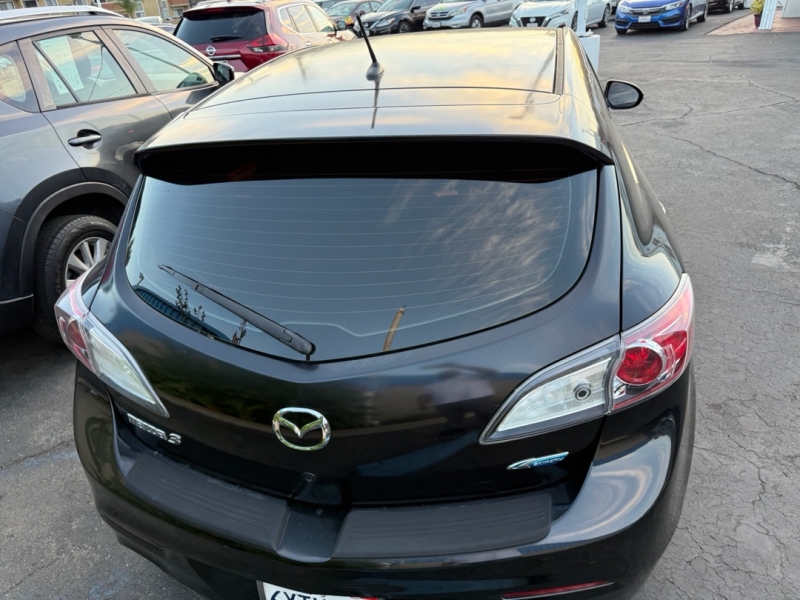 2013 Mazda MAZDA3 i Touring