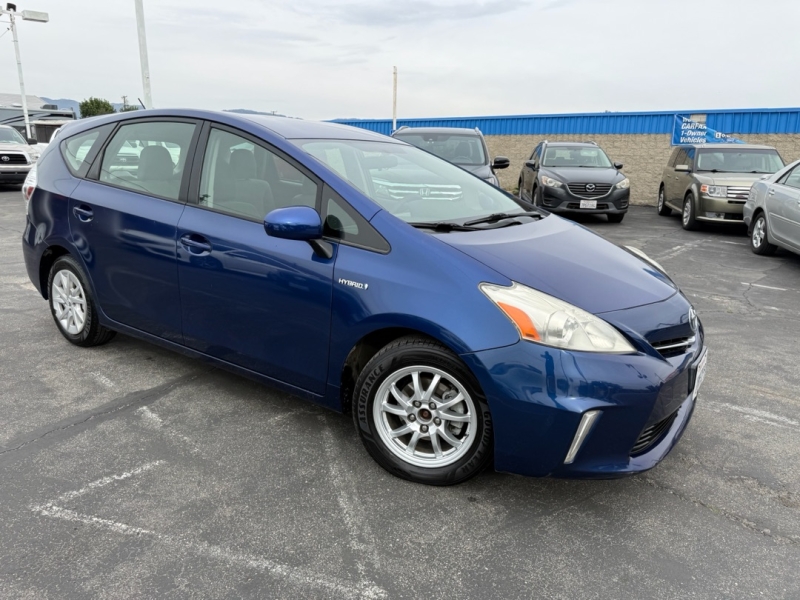 2012 Toyota Prius v Three