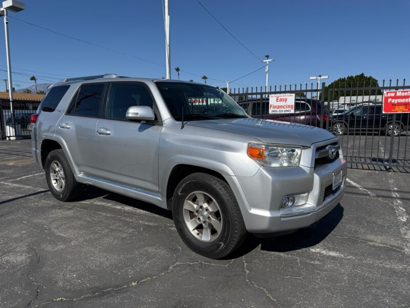picture of 2011 Toyota 4Runner