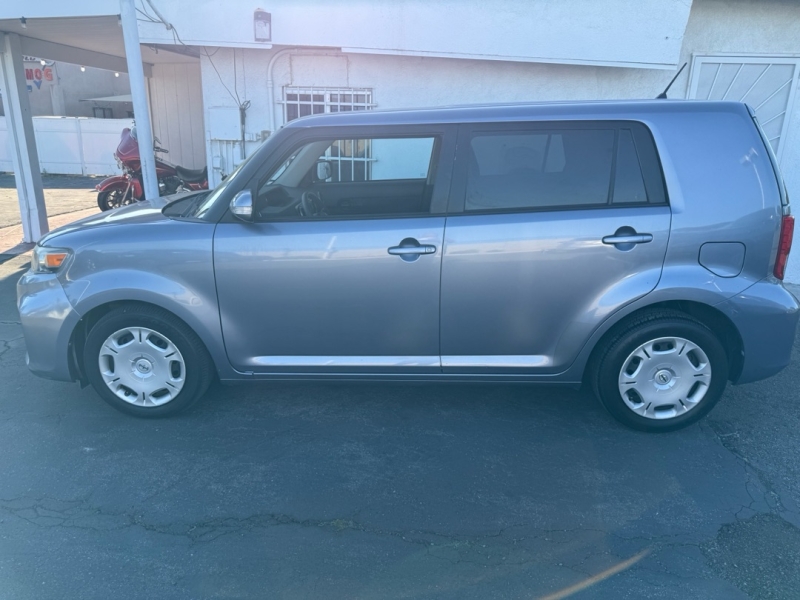 2012 Scion xB Base