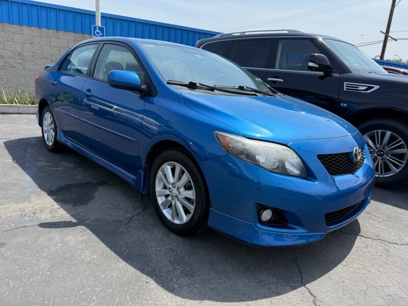 2010 Toyota Corolla Photo