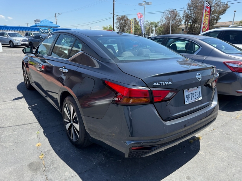 2022 Nissan Altima SV - Photo 6