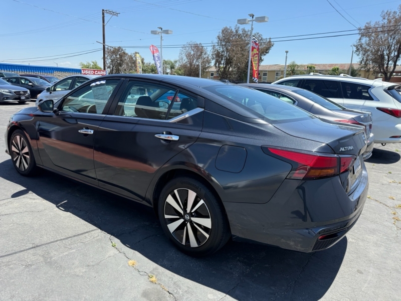 2022 Nissan Altima SV - Photo 7