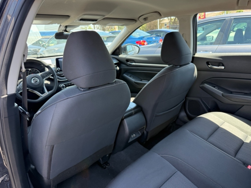 2022 Nissan Altima SV - Photo 14