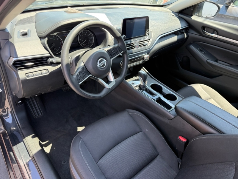 2022 Nissan Altima SV - Photo 11