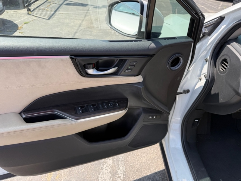 2018 Honda Clarity Touring - Photo 12