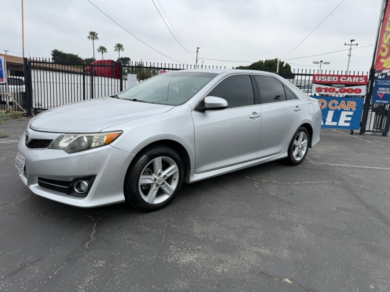 picture of 2012 Toyota Camry