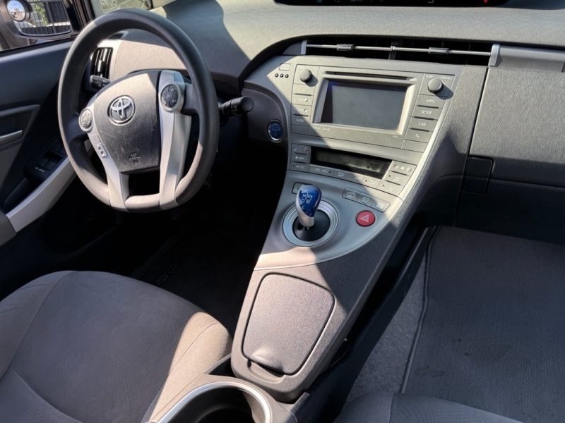 2013 Toyota Prius Plug-In Base - Photo 21