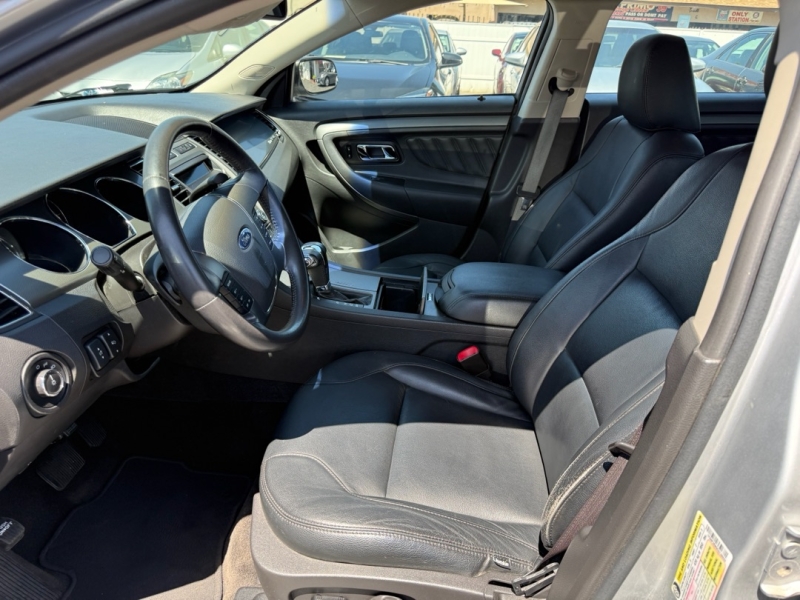 2012 Ford Taurus SEL - Photo 10