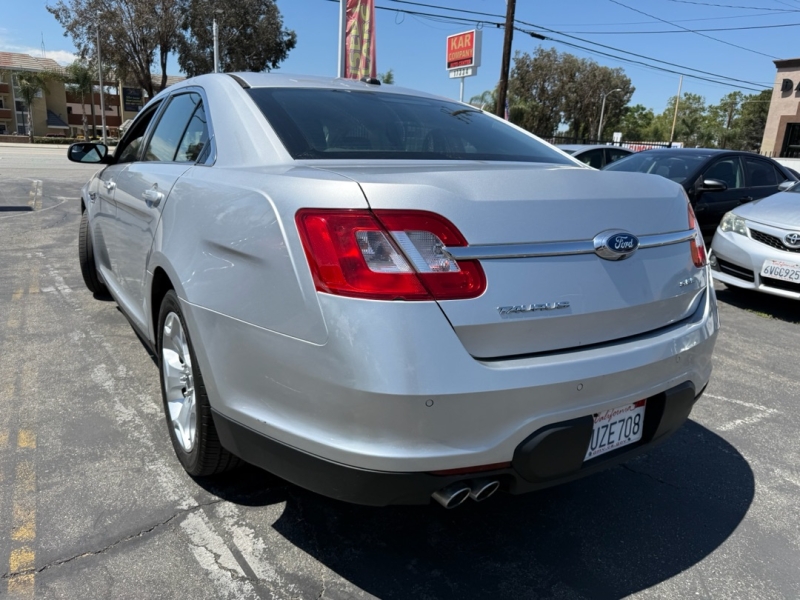 2012 Ford Taurus SEL - Photo 6