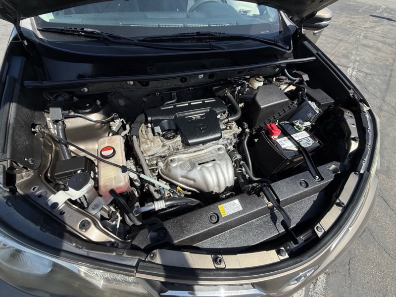 2015 Toyota RAV4 XLE - Photo 21