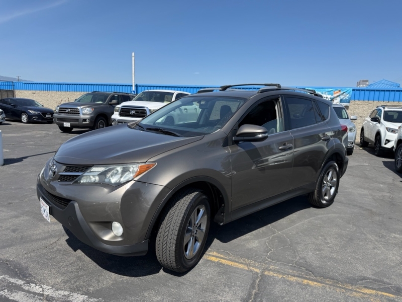 2015 Toyota RAV4 XLE's photo
