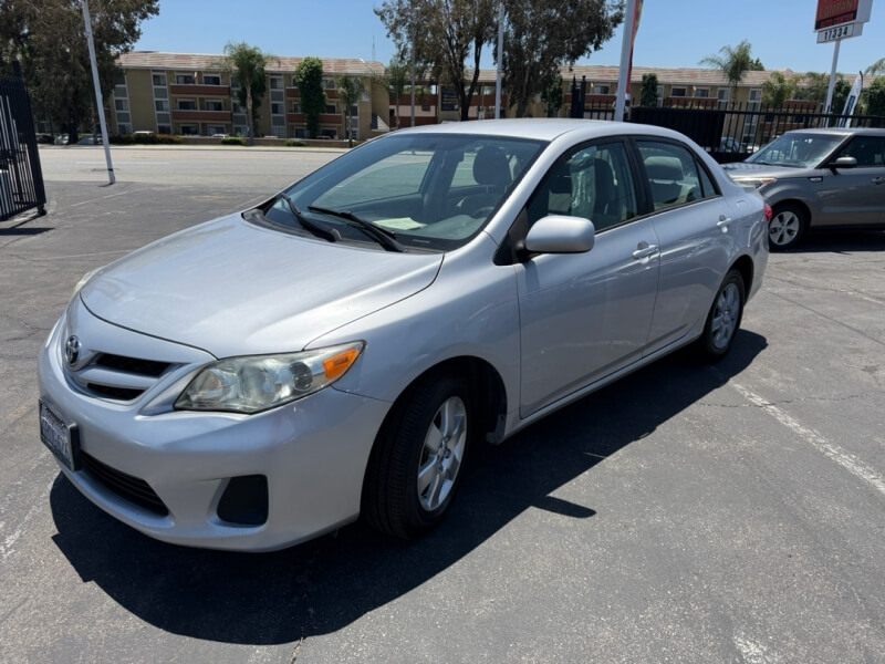 2011 Toyota Corolla Photo