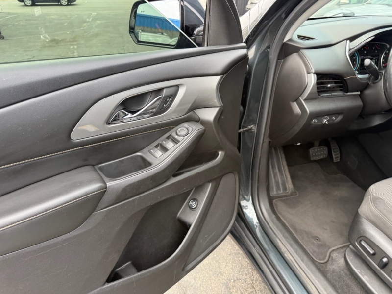 2018 Chevrolet Traverse 1LT - Photo 14