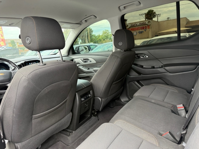 2018 Chevrolet Traverse 1LT - Photo 16